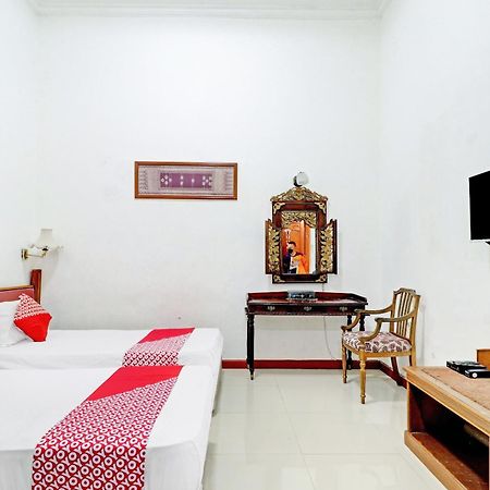 Hotel O Bandung Near Stadion Siliwangi Formerly The Ethnic Hotel Бандунг Екстериор снимка