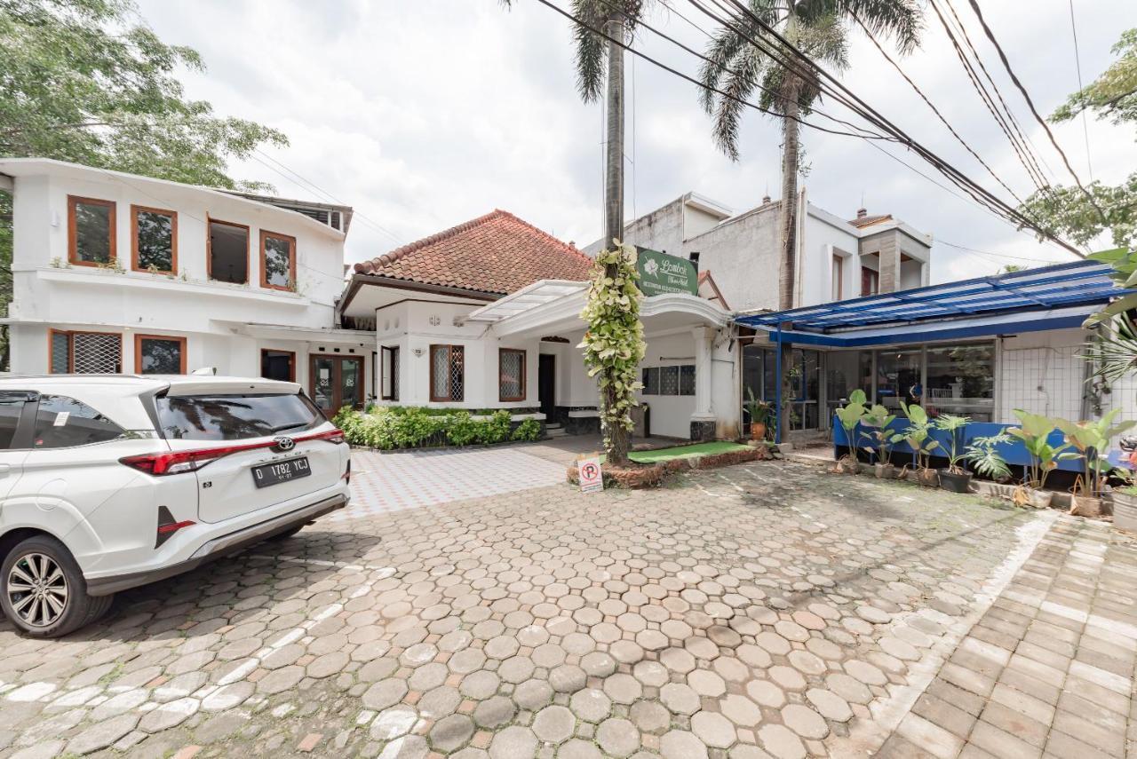 Hotel O Bandung Near Stadion Siliwangi Formerly The Ethnic Hotel Бандунг Екстериор снимка