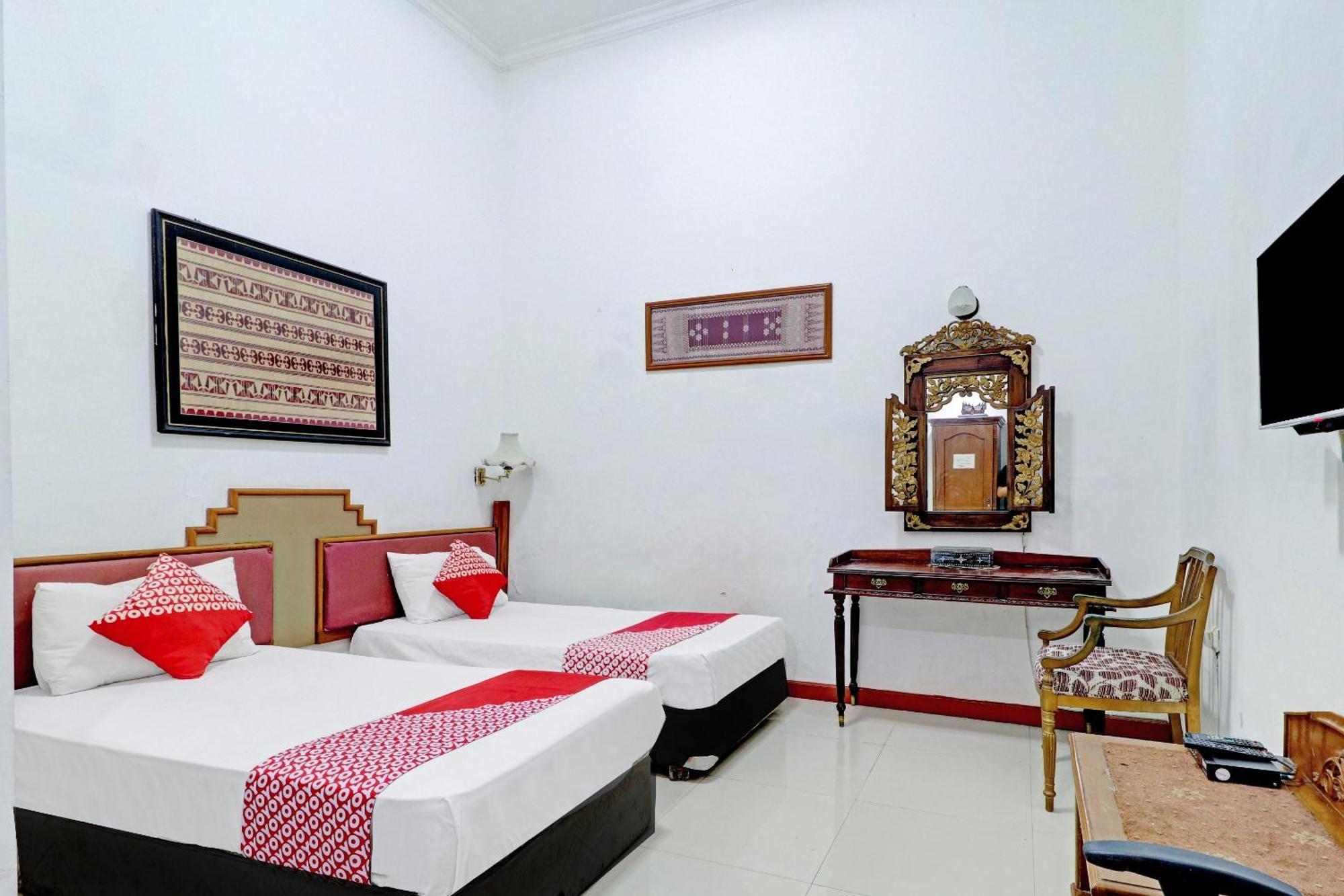 Hotel O Bandung Near Stadion Siliwangi Formerly The Ethnic Hotel Бандунг Екстериор снимка